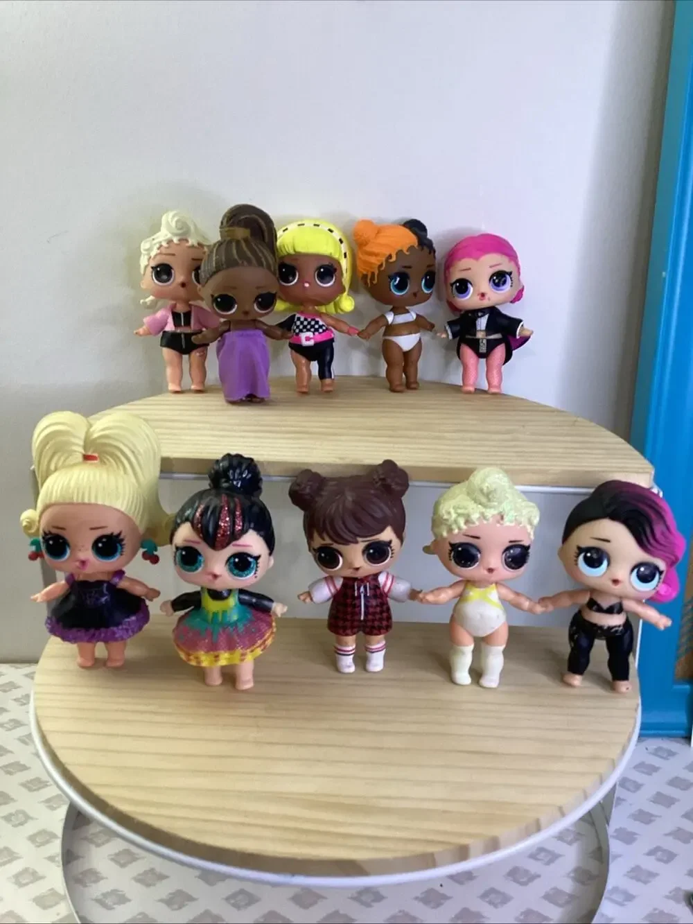 Lot Over 250 LOL Surprise Runway OMG Fashion Dolls & Accessories And Piggy Bank